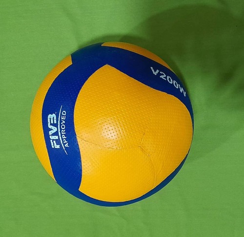 توپ والیبال میکاسا